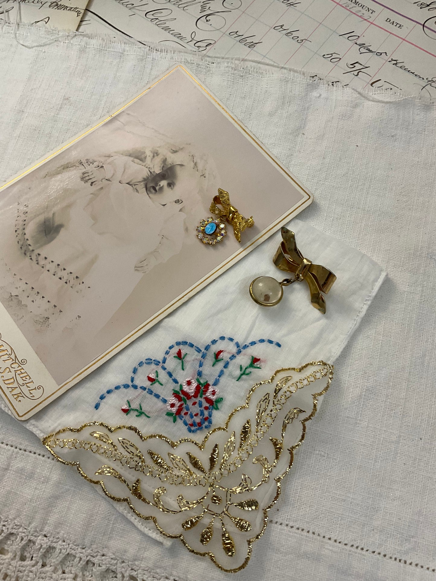Jewelry with Cabinet Card – Bows