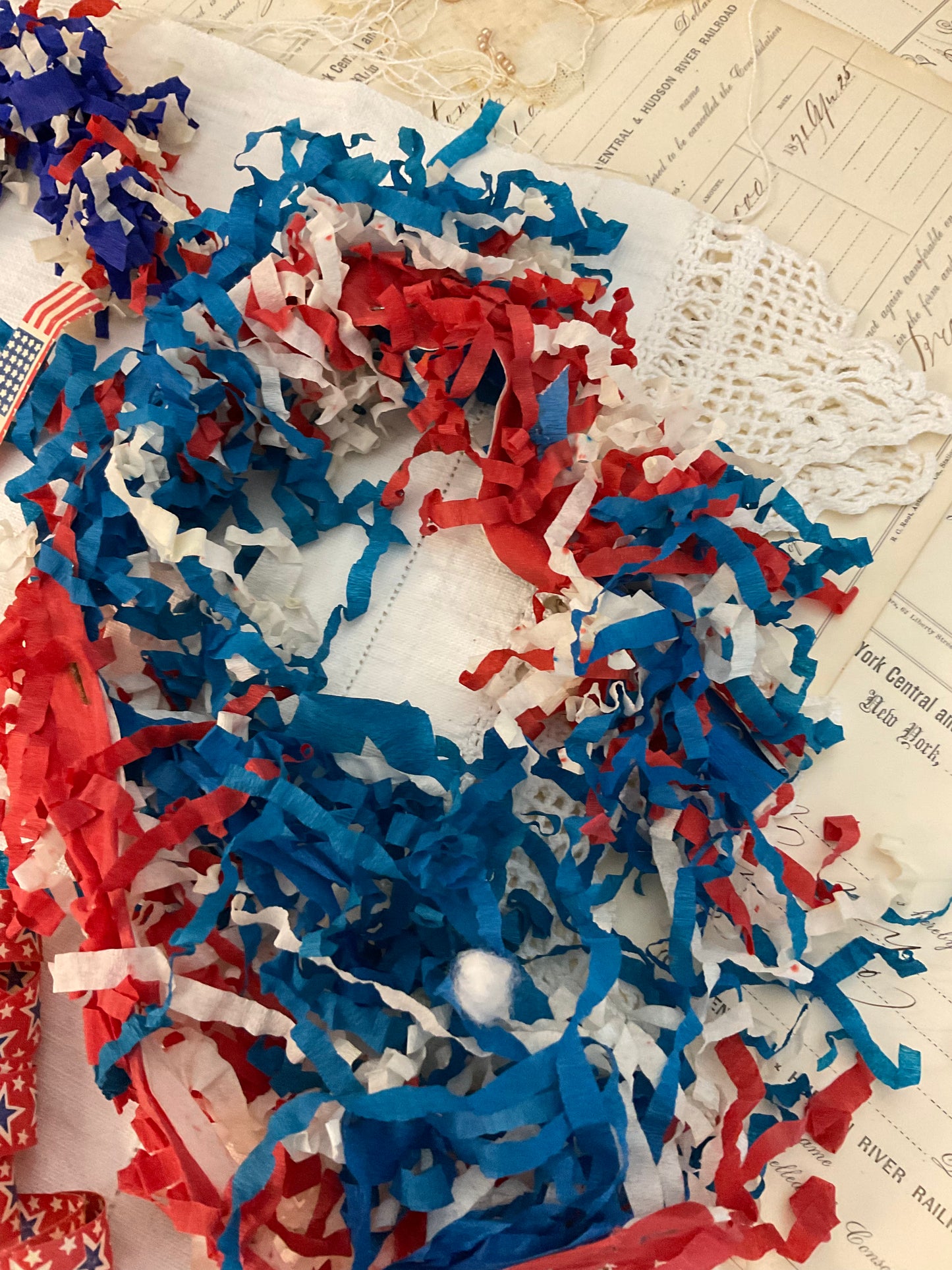 Patriotic Crepe Paper/Bundle