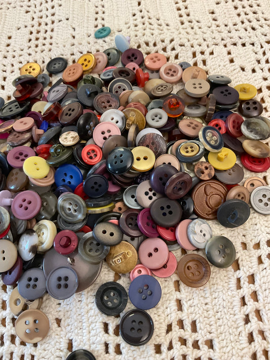 Vintage Button Variety Pack – Assorted Designs & Sizes