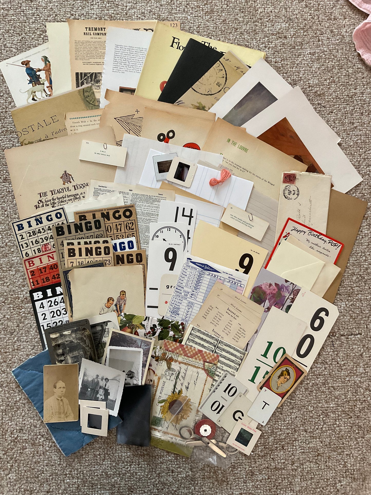 Ephemera bundle 80+ pieces￼
