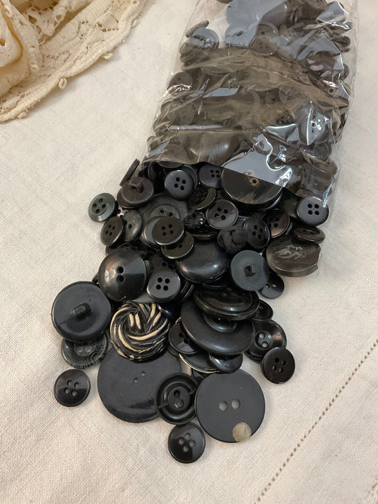 Dark Buttons