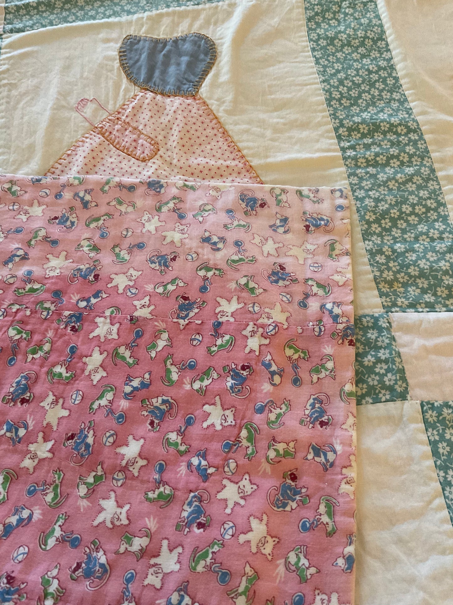 Sun Bonnet Sue Quilt