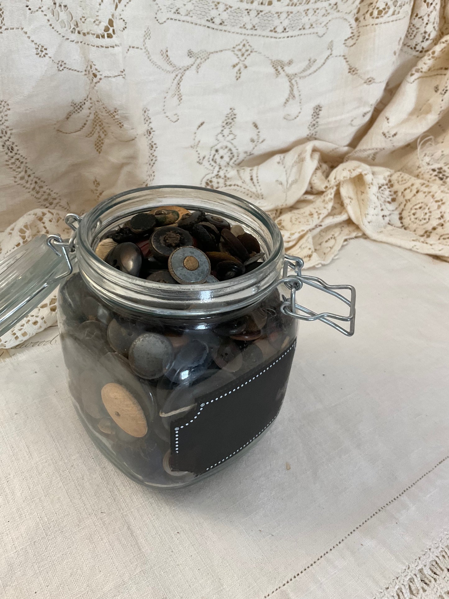 Jar of Buttons