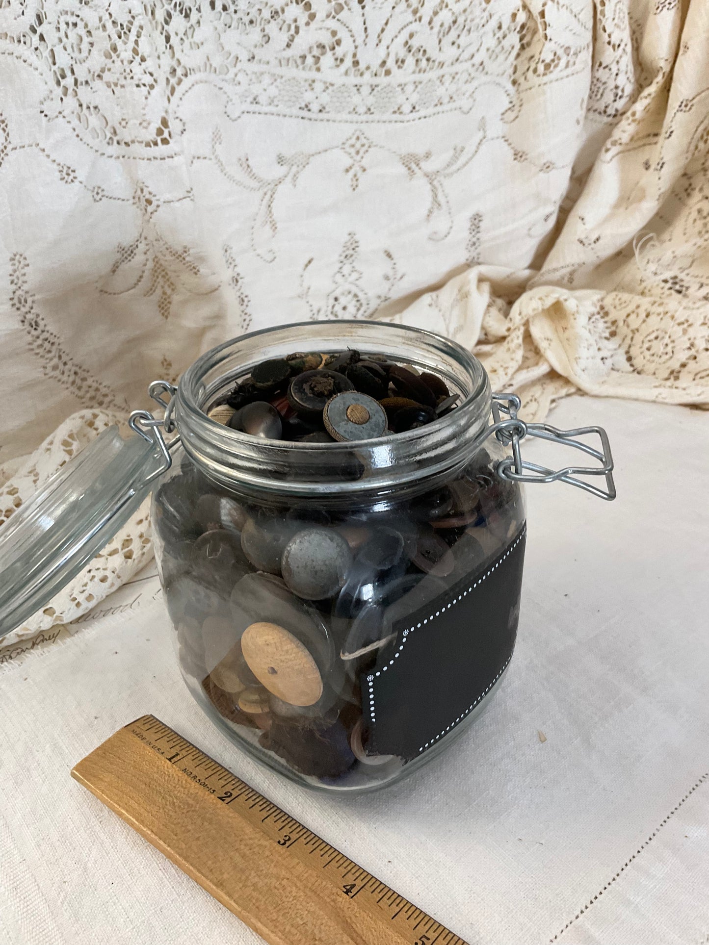Jar of Buttons