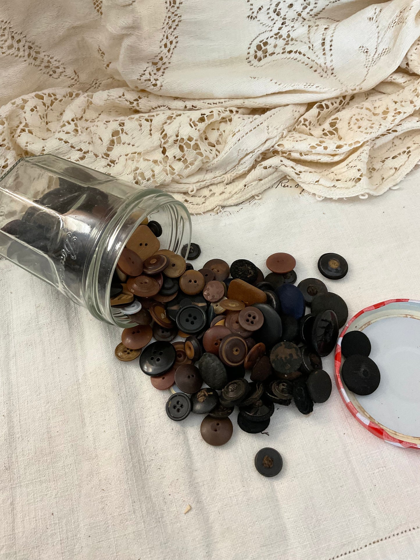 Jam Jar of Buttons