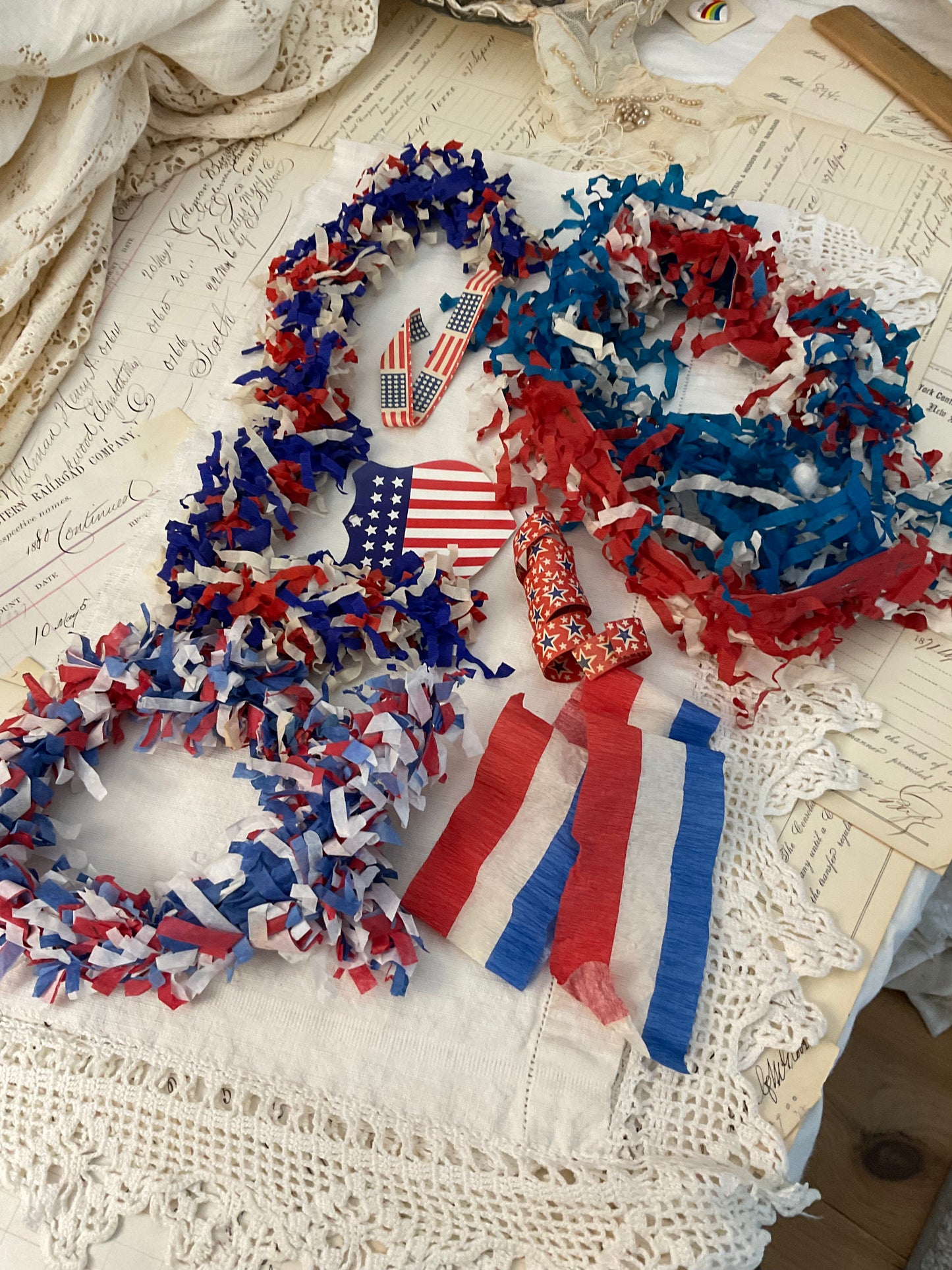 Patriotic Crepe Paper/Bundle