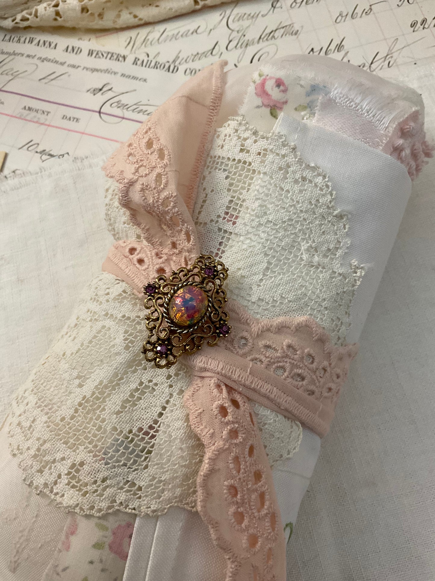 Rolled Linen Bundle
