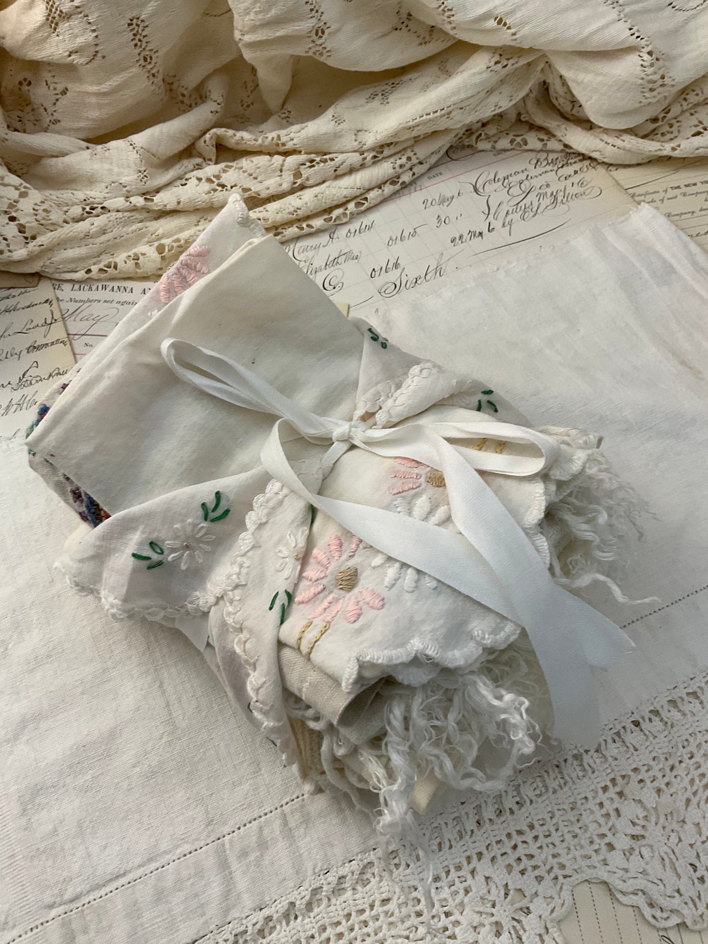 8 Piece Linen Bundle