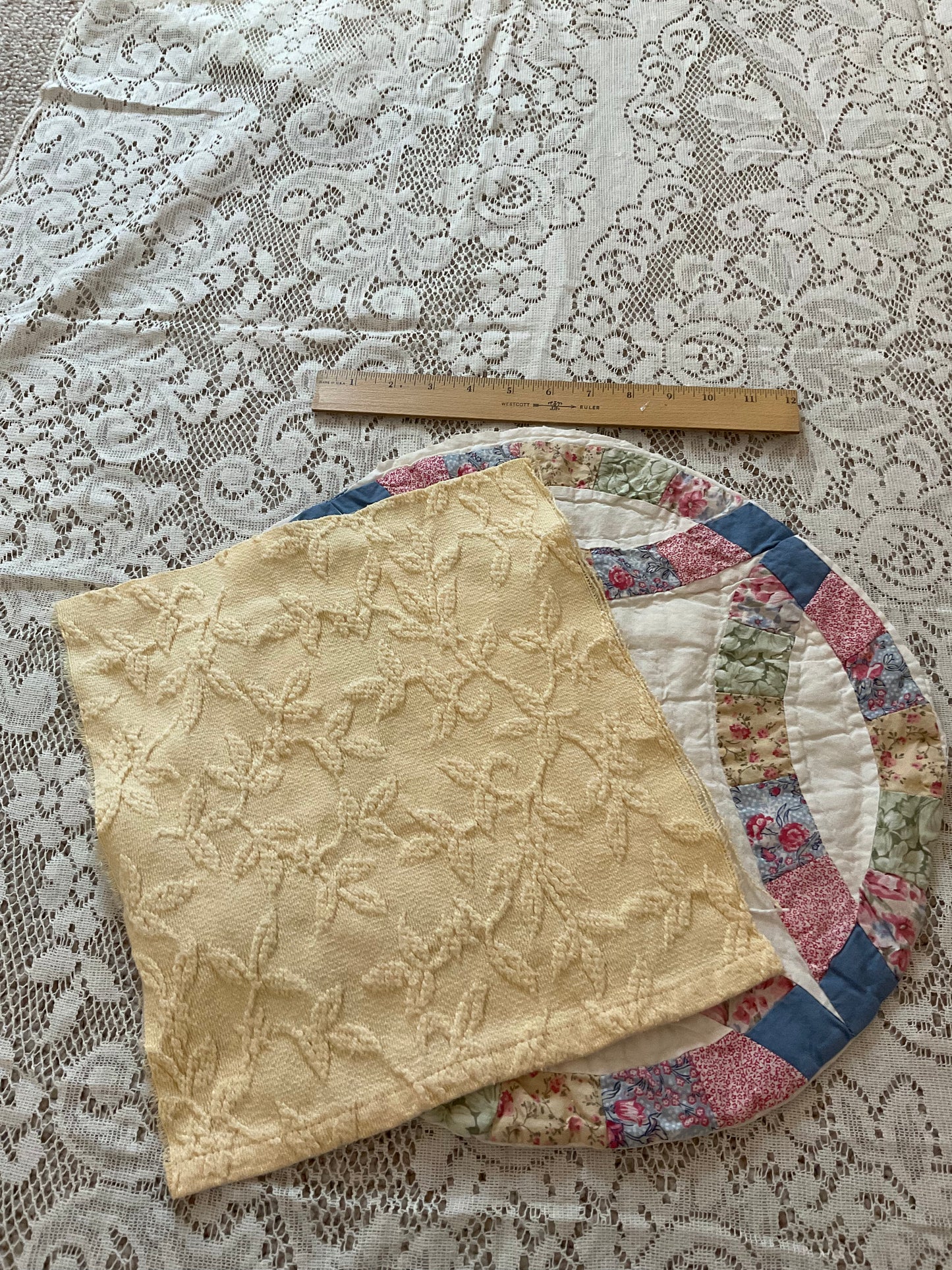 Wedding Ring Quilt Bundle w/pink and yellow - B1