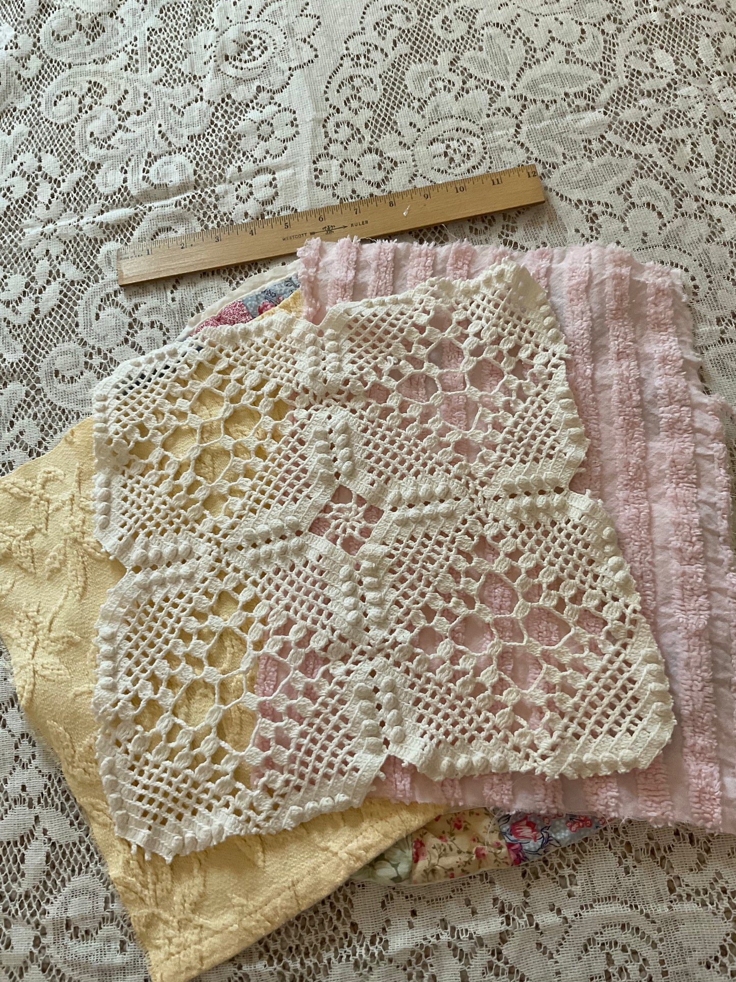 Wedding Ring Quilt Bundle w/pink and yellow - B1