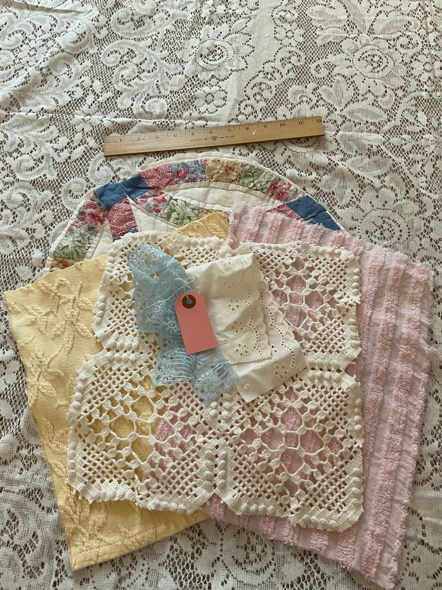 Wedding Ring Quilt Bundle w/pink and yellow - B1