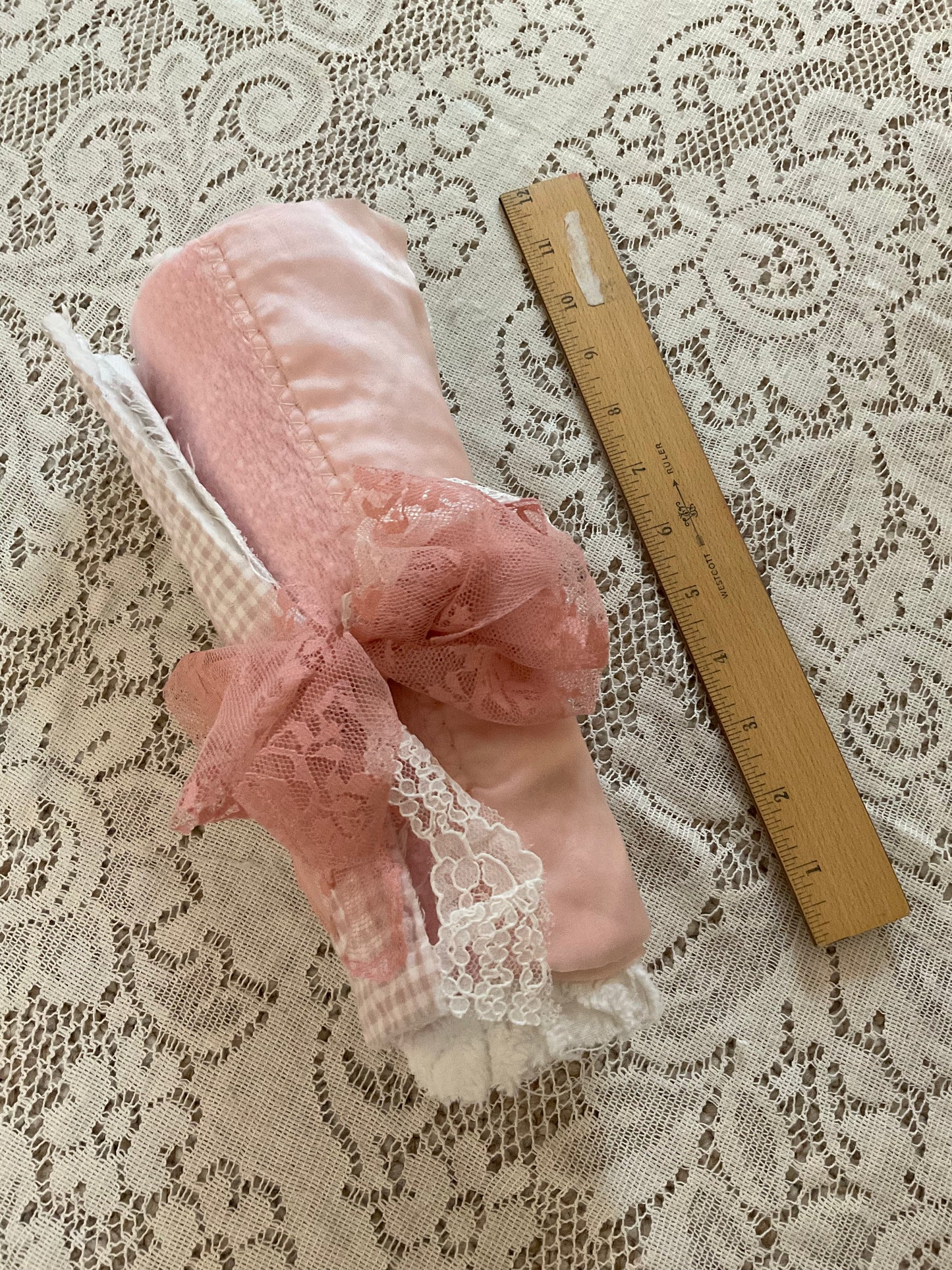 Pink and White Quilt, Pink and White - B10