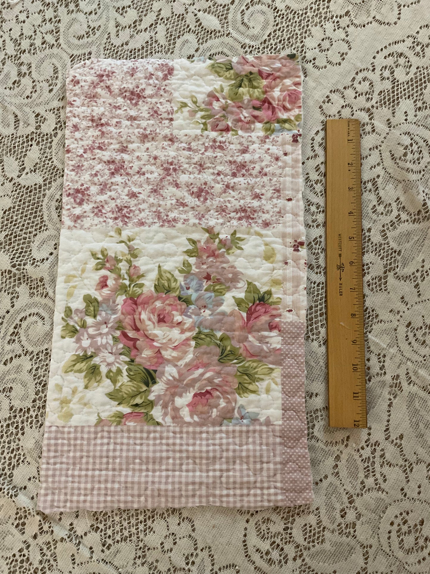 Pink and White Quilt, Pink and White - B10