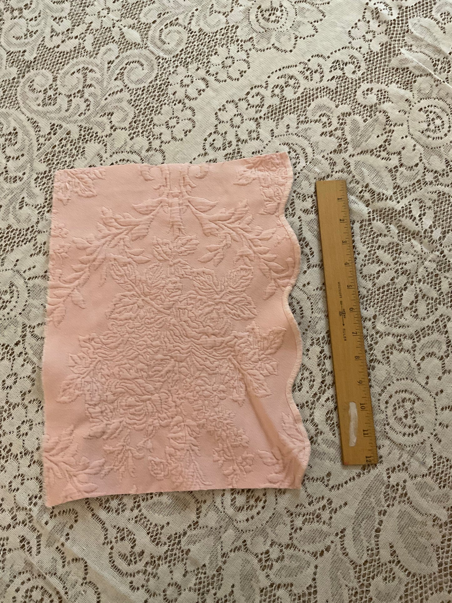 Wedding Ring Quilt with Blue, Pink and cream - B14