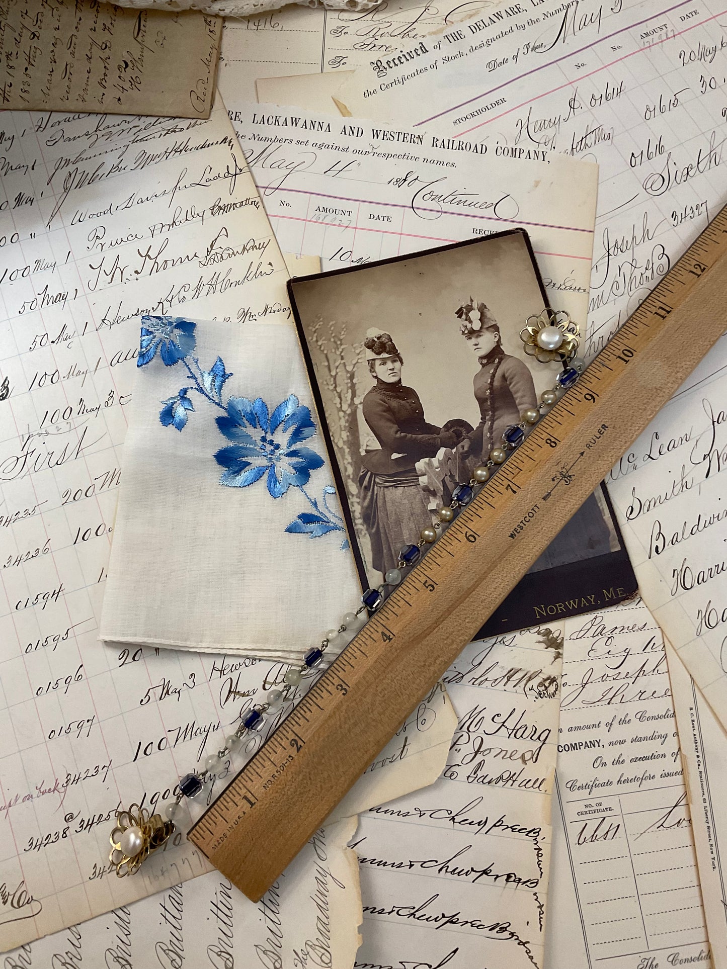 Sweater clip w/Cabinet Card and Hanky - A