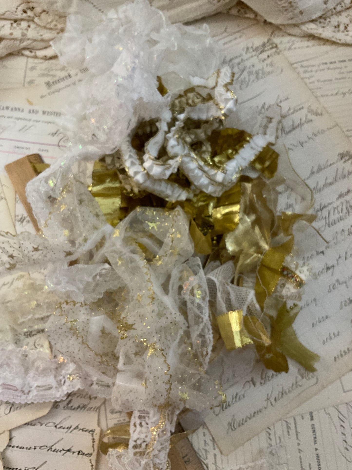 Snippet Bundle - Gold and White