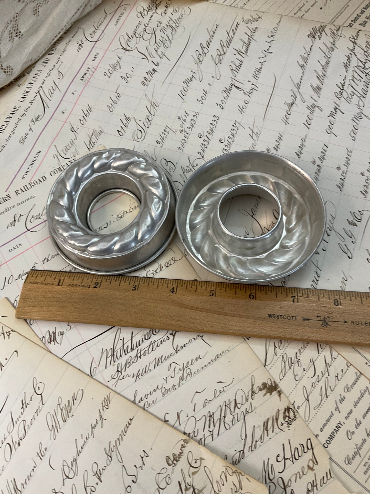 Mini Bundt Pans - Set of 2