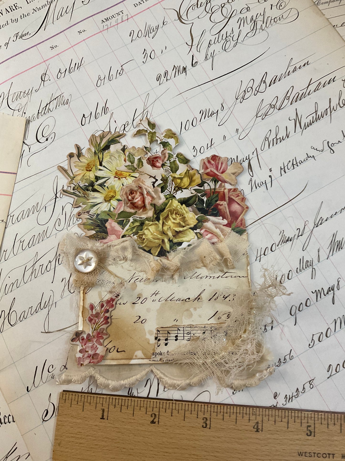 Flower envelope pocket – a