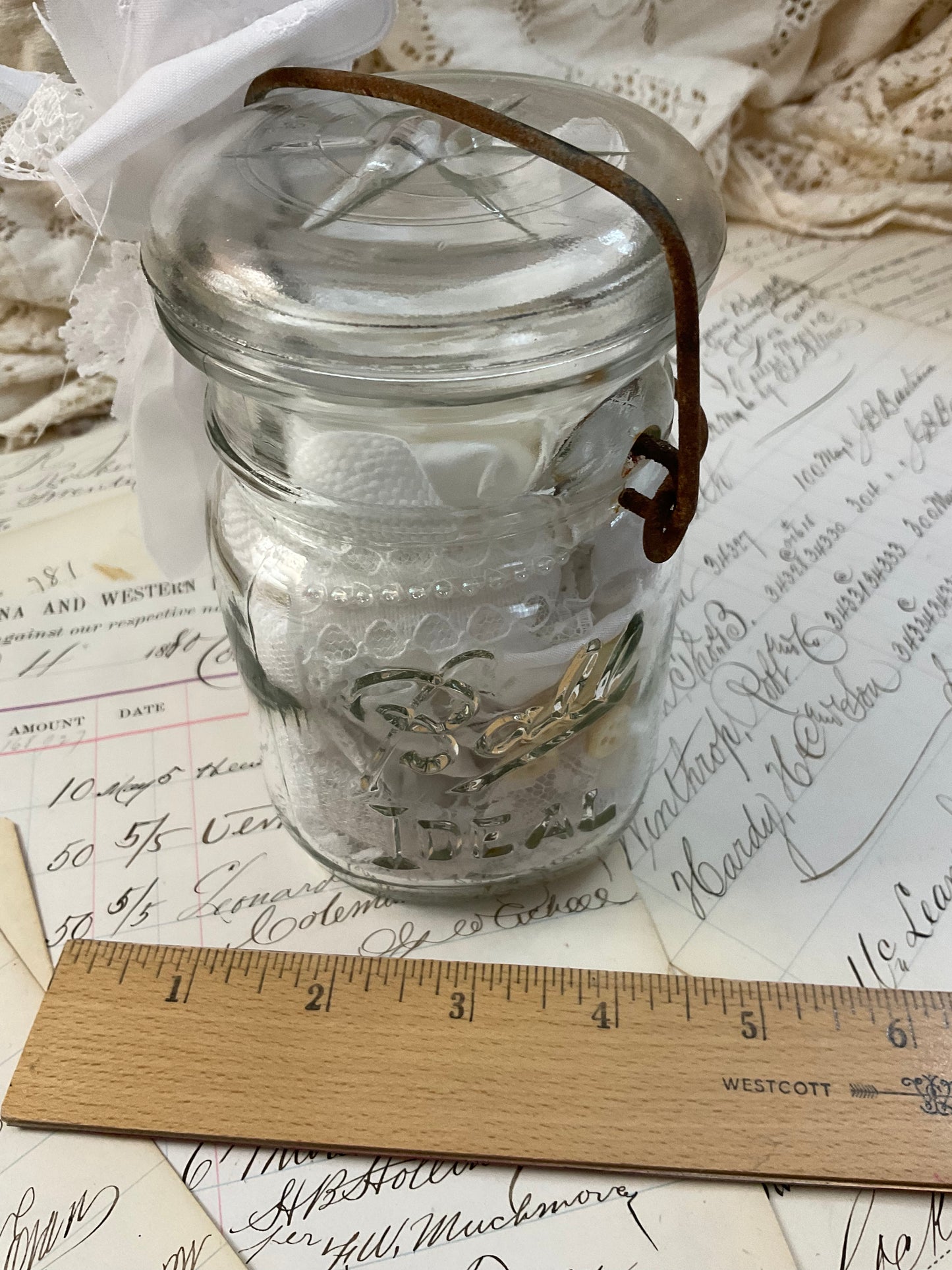 White snippet jar