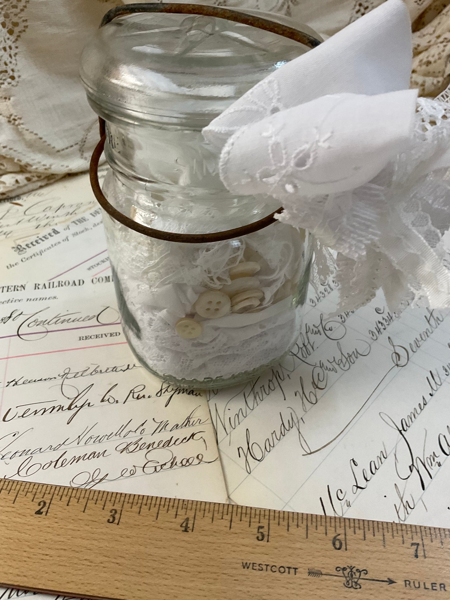 White snippet jar