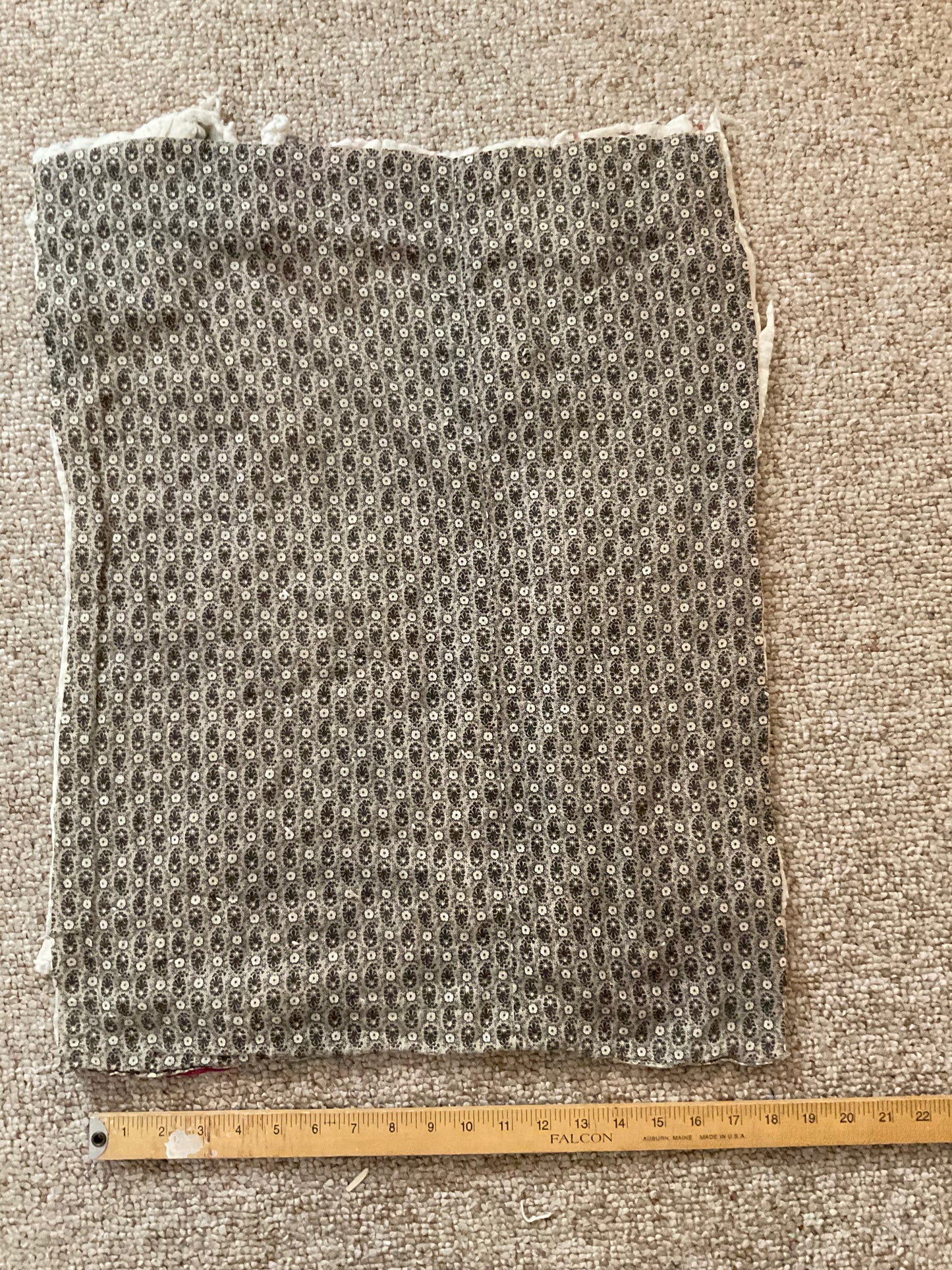 Log Cabin Quilt piece