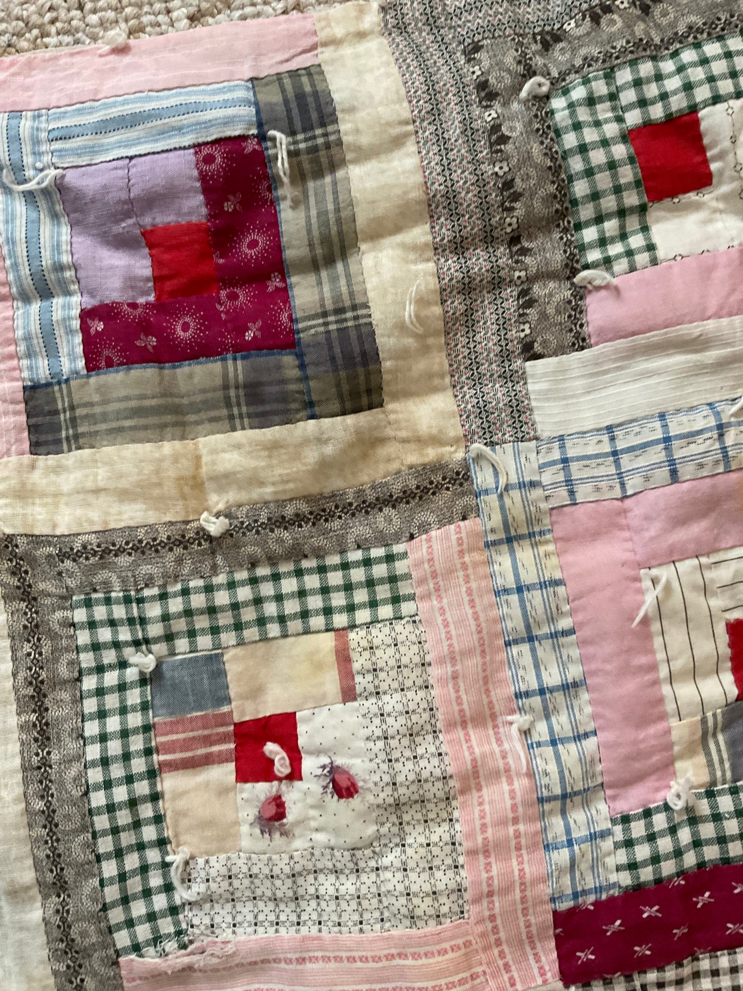 Log Cabin Quilt piece