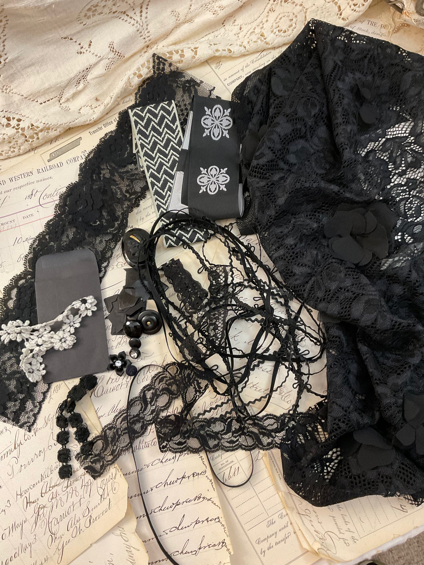 Black Bundle
