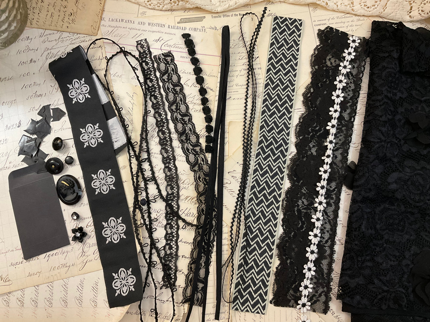 Black Bundle