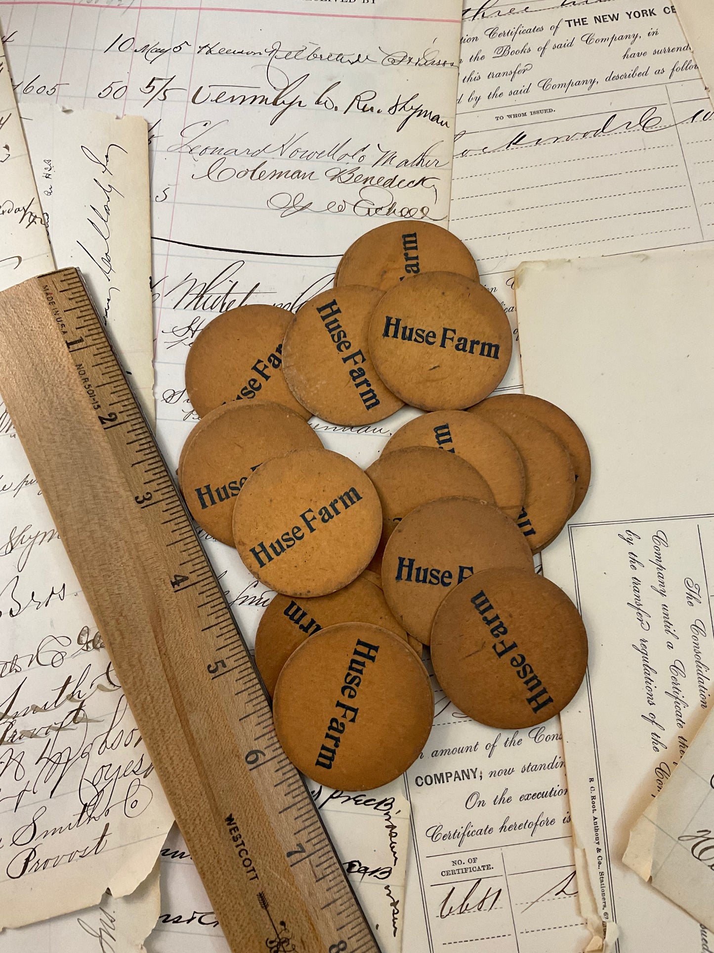 Huse Farm milk caps