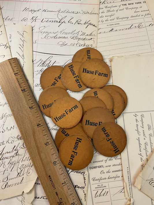 Huse Farm milk caps