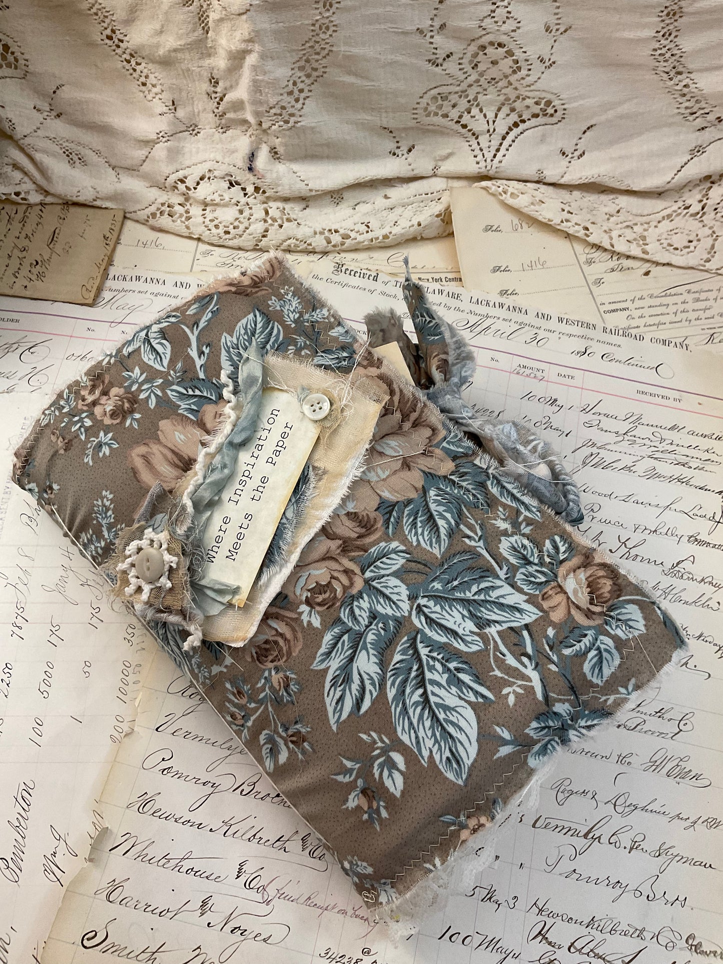 Create Your Own Sample Junk Journal – Part 1: Building the Journal